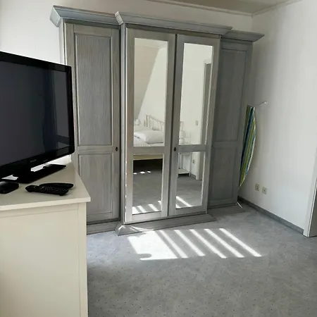 Berlin - Naturnah & Startklar * Айхвальде